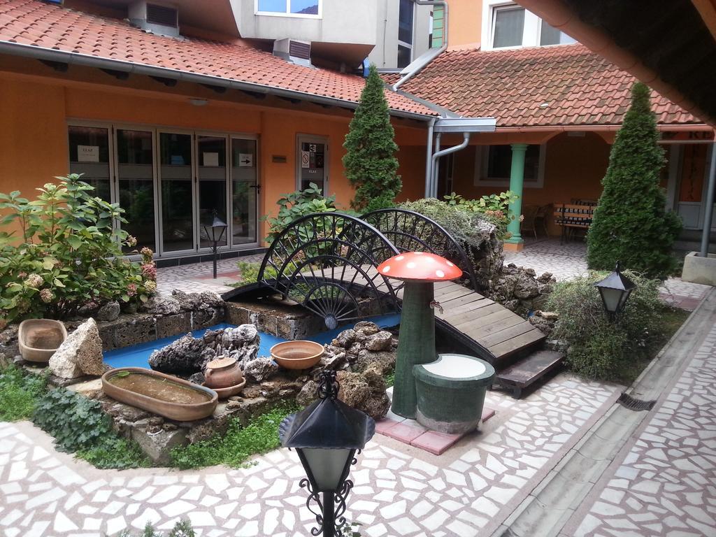 Hotel Car Smederevo Extérieur photo